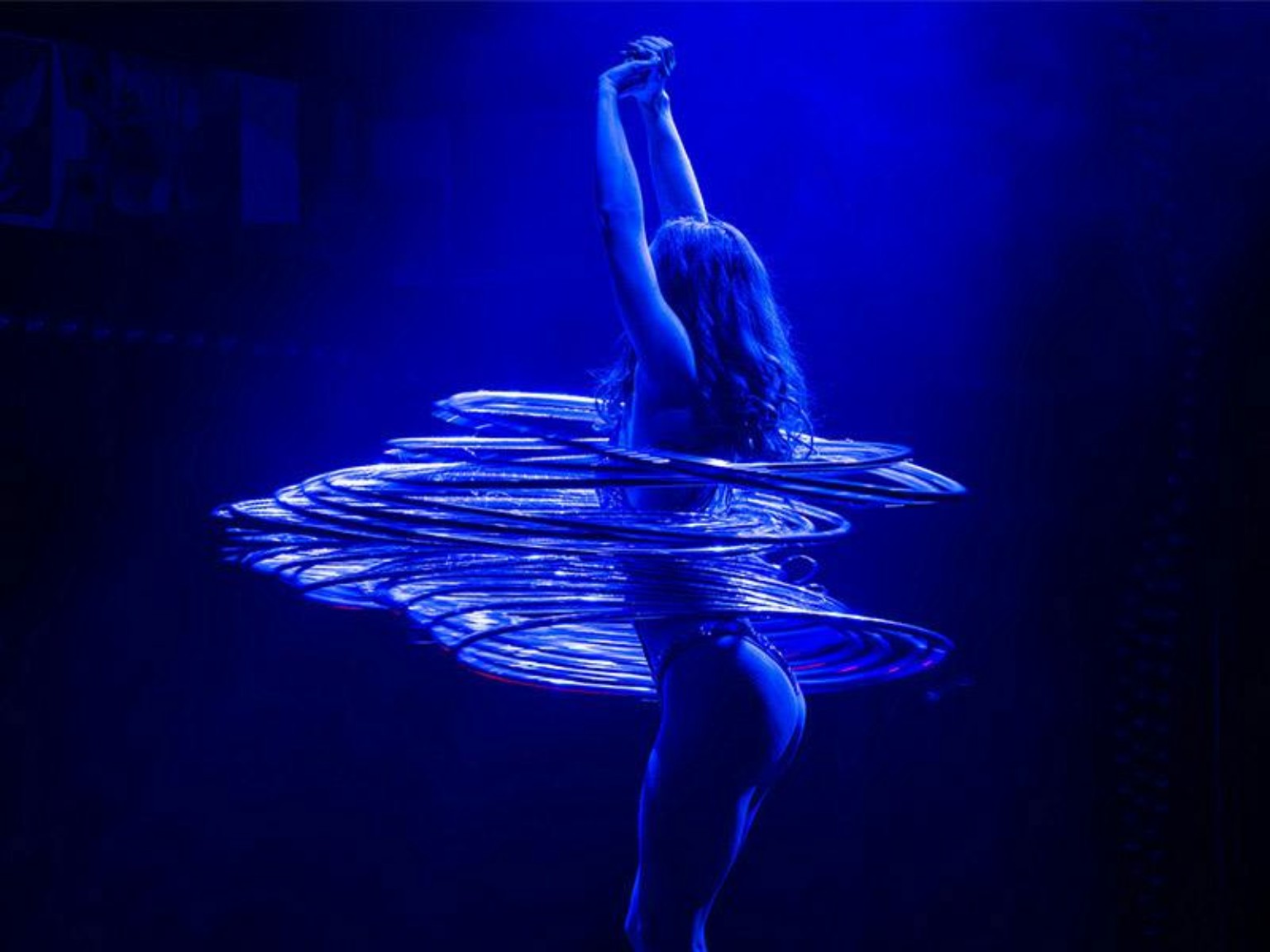Atomic Saloon hula hoop act at The Venetian Las Vegas